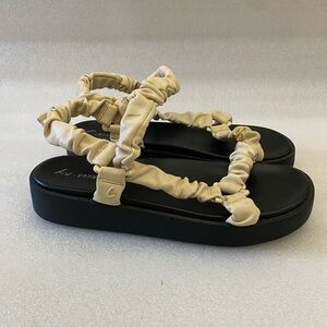 Circus by Sam Edelman Harlene Platform Sandals Ivory Black size 9